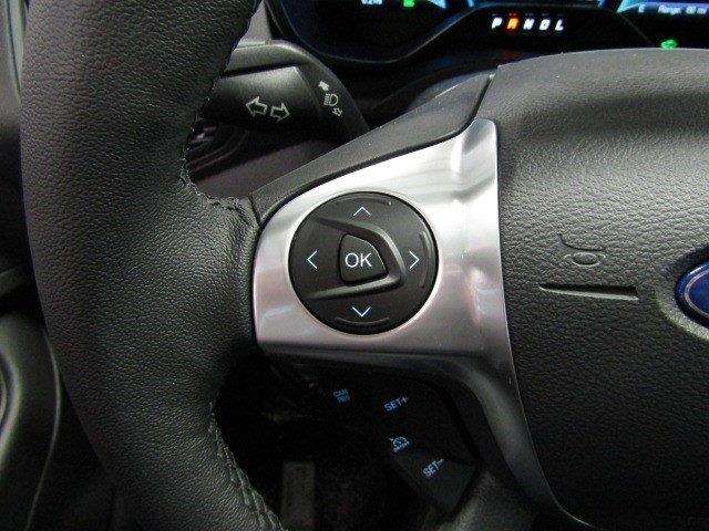 Ford C-Max Hybrid 2016 photo 20